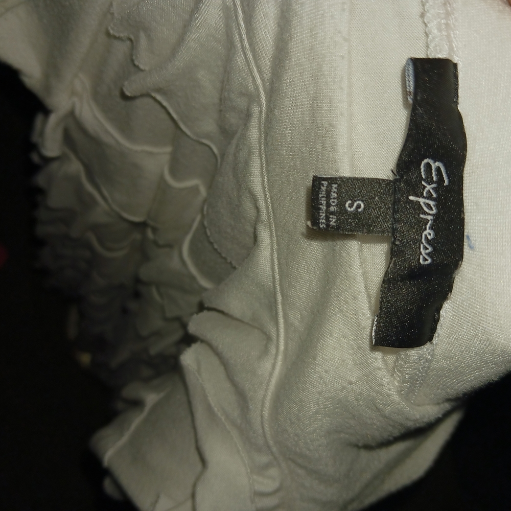Express Ruffle Dress - Picture 3 of 3